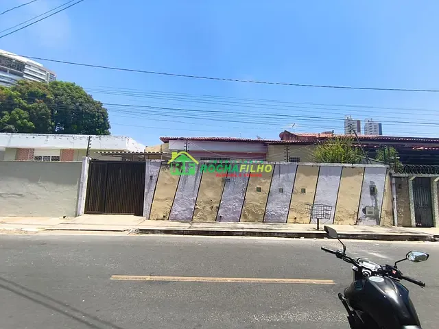 Casa 4 quartos e 4 banheiros, à venda, no bairro São Cristóvão em Teresina