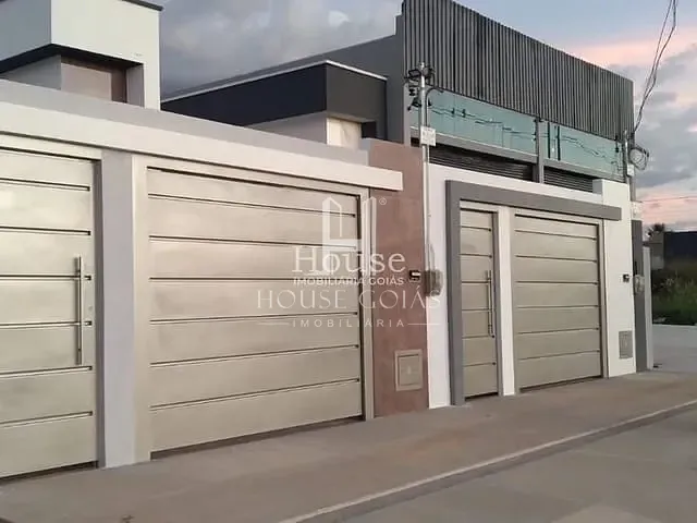 Casa com 180m², à venda, no bairro Residencial Canadá em Goiânia
