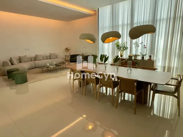 Casa com 1250m² 4 quartos e 5 banheiros, para alugar, no bairro Portal do Sol Green em Goiânia