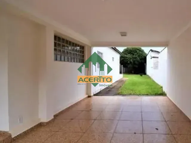 Casa com 434m² 2 quartos e 2 banheiros, à venda, no bairro Vila Silvares em Birigüi