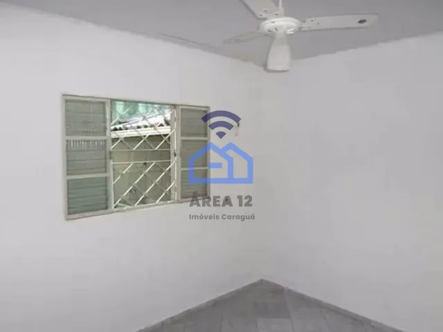 Casa com 140m² 2 quartos e 2 banheiros, à venda, no bairro Jardim das Gaivotas em Caraguatatuba