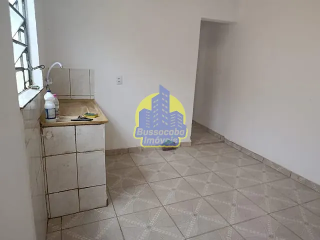 Casa com 250m² 1 quarto e 1 banheiro, para alugar, no bairro Jardim D'Abril em Osasco