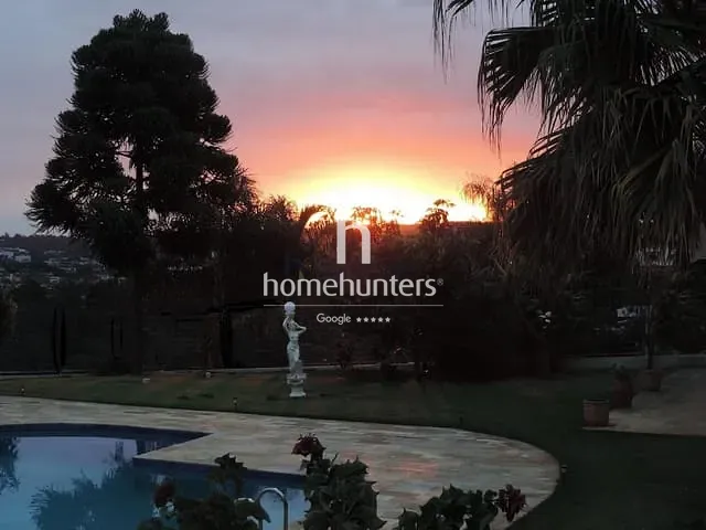 Casa com 1386m² 6 quartos e 8 banheiros, à venda, no bairro Jardim Botânico (Sousas) em Campinas