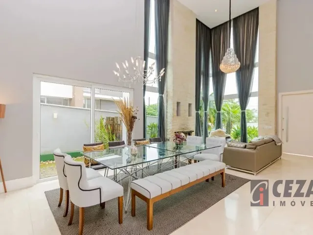 Casa com 740m² 4 quartos e 7 banheiros, à venda, no bairro Alphaville Graciosa em Pinhais