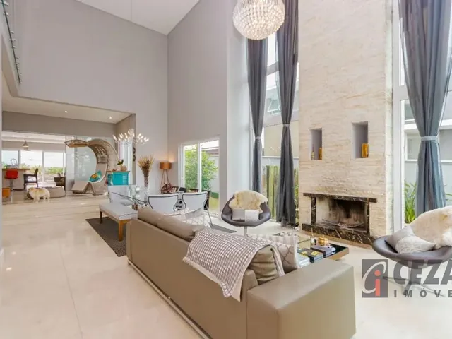 Casa com 740m² 4 quartos e 7 banheiros, à venda, no bairro Alphaville Graciosa em Pinhais