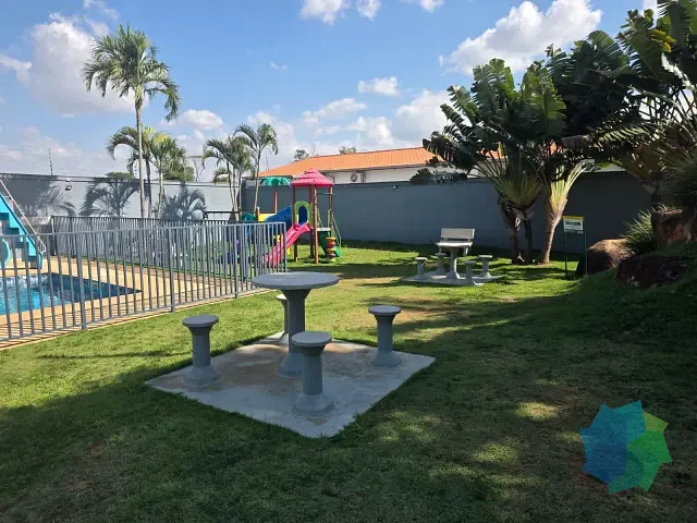 Casa com 125m² 2 quartos e 1 banheiro, à venda ou para alugar, no bairro Residencial Santo Stéfano em Salto