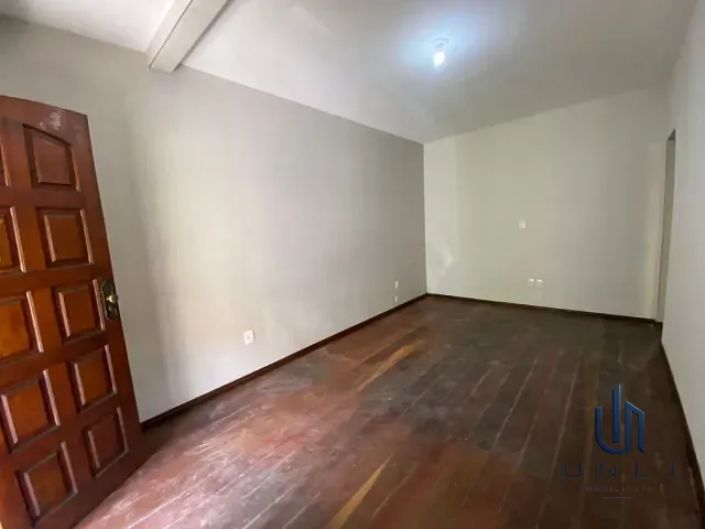 Casa 2 quartos e 1 banheiro, à venda ou para alugar, no bairro Jardim Ponte Alta em Volta Redonda