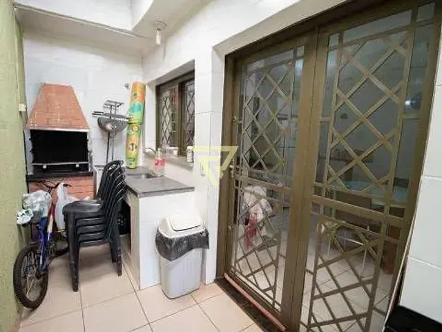 Casa com 126m² 3 quartos e 2 banheiros, à venda, no bairro Vila Albertina em Ribeirão Preto