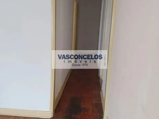 Casa com 447m² 2 quartos e 2 banheiros, à venda, no bairro Centro em São José Dos Campos