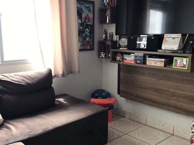 Casa 3 quartos e 2 banheiros, à venda, no bairro Tres vendas em Pelotas