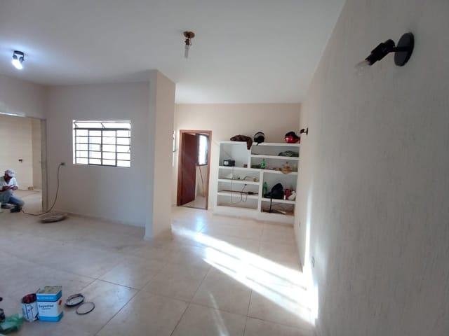 Casa com 240m² 4 quartos e 3 banheiros, à venda, no bairro Vila Clayton em São João da Boa Vista