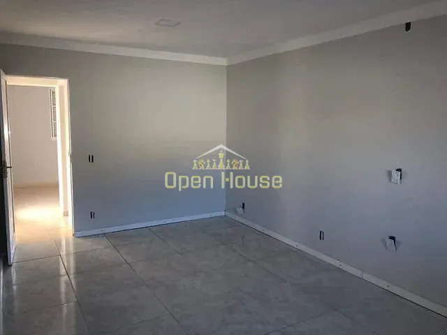 Casa com 218m² 2 quartos e 1 banheiro, à venda, no bairro Varjão em Piraí
