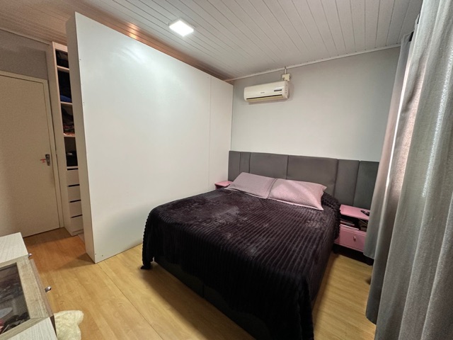 Casa com 300m² 2 quartos e 2 banheiros, à venda, no bairro Três Vendas em Pelotas