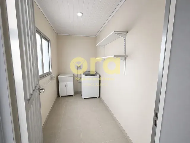 Casa com 300m² 2 quartos e 2 banheiros, à venda, no bairro Três Vendas em Pelotas