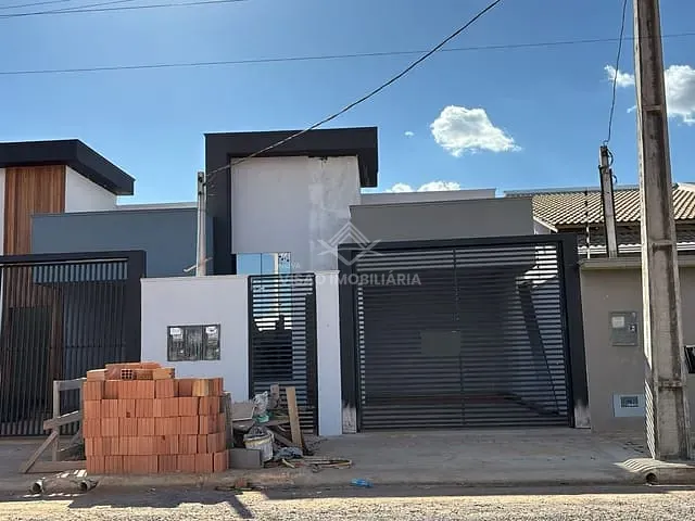 Casa 3 quartos e 1 banheiro, à venda, no bairro Loteamento Residencial Santa Rosa em Sinop