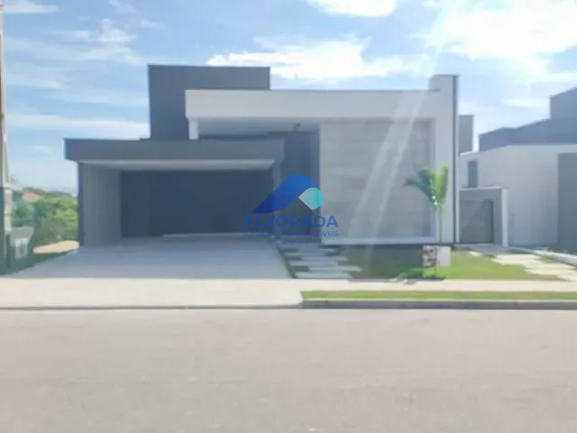 Casa 3 quartos e 3 banheiros, à venda, no bairro Recanto dos Eucaliptos em São José dos Campos