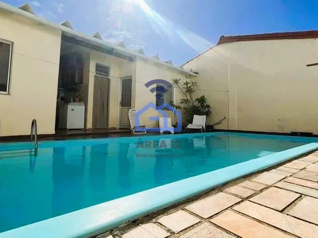 Casa com 300m² 2 quartos e 1 banheiro, à venda, no bairro Porto Novo em Caraguatatuba