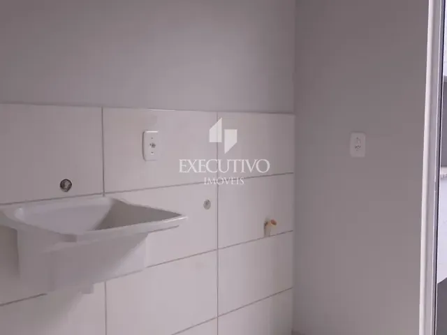 Casa 2 quartos e 1 banheiro, para alugar, no bairro Medianeira em Arroio do Meio