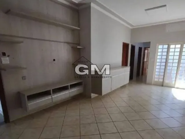 Casa com 188m² 2 quartos e 3 banheiros, à venda, no bairro Conj. Res. José Said Sobrinho  em Ribeirão Preto