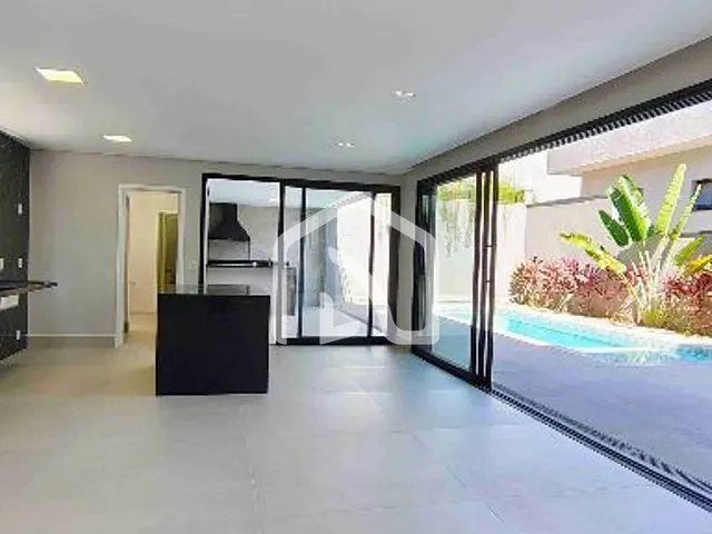 Casa com 380m² 4 quartos e 6 banheiros, à venda, no bairro Alphaville em Santana de Parnaíba