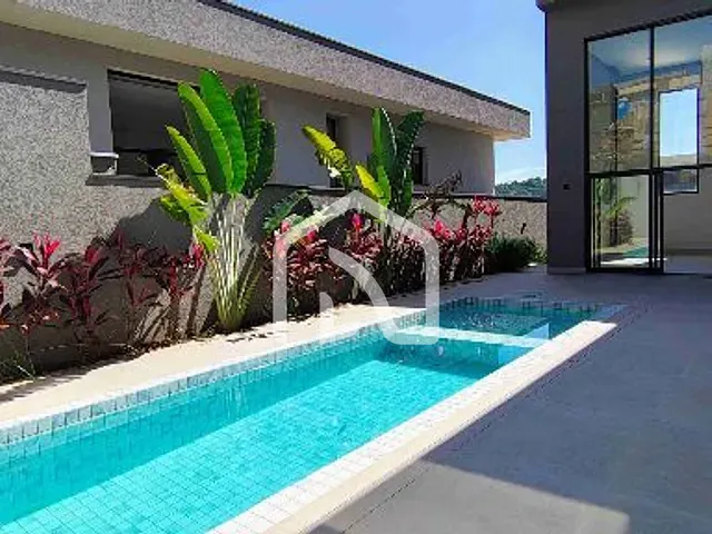 Casa com 380m² 4 quartos e 6 banheiros, à venda, no bairro Alphaville em Santana de Parnaíba