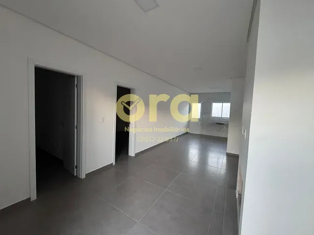 Casa com 175m² 2 quartos e 2 banheiros, à venda, no bairro Laranjal em Pelotas