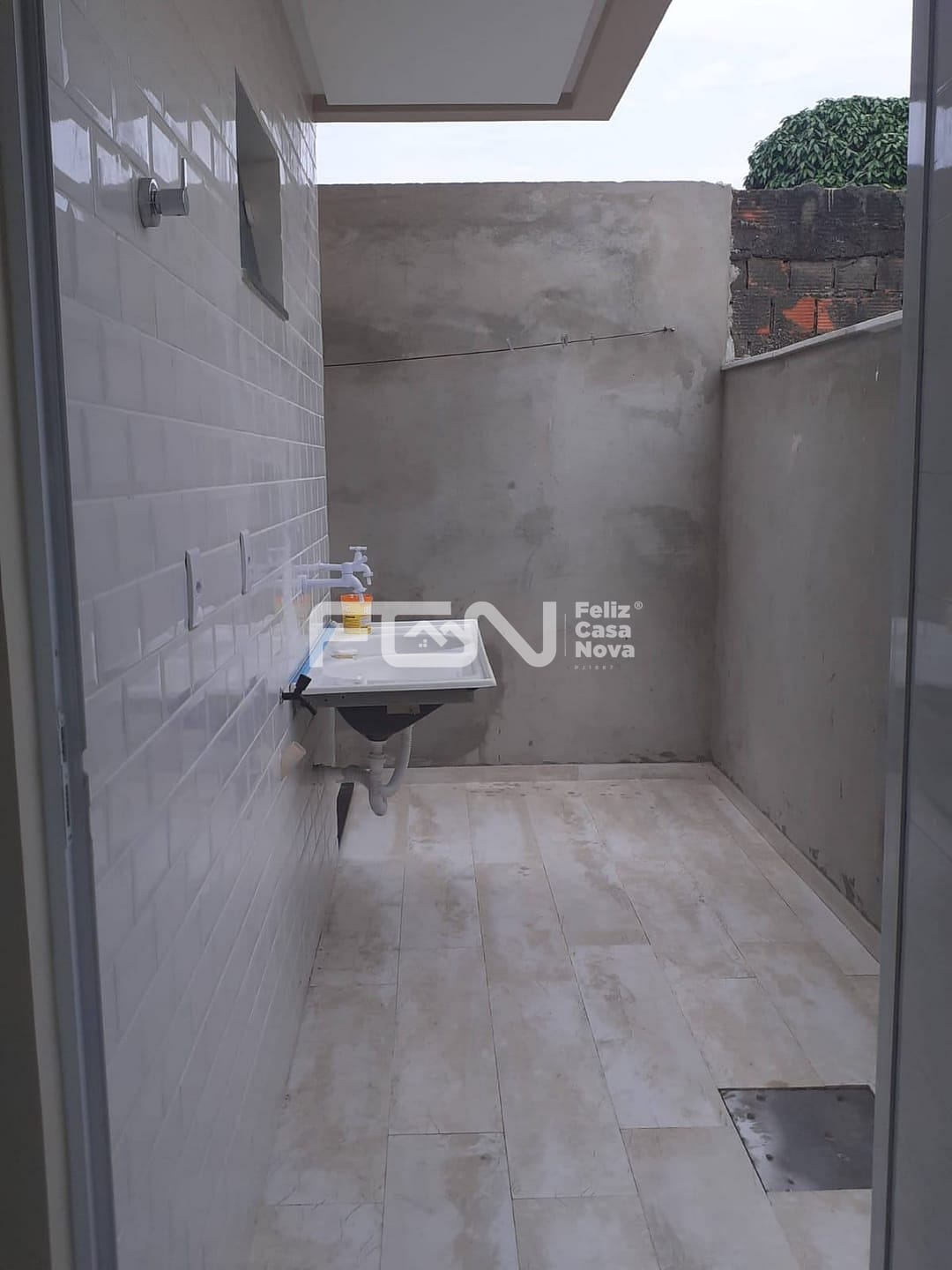 Casa à venda com 4 quartos, 10m² - Foto 13