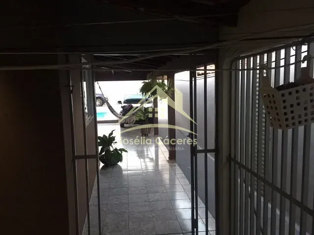 Casa com 360m² 2 quartos e 2 banheiros, à venda, no bairro Jardim Costa Verde em Várzea Grande