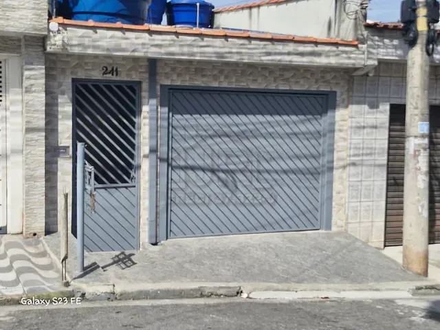 Casa com 145m² 2 quartos e 2 banheiros, à venda, no bairro Jardim Zaira em Mauá