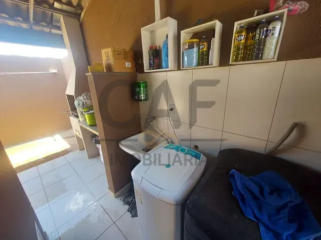 Casa com 140m² 2 quartos e 1 banheiro, à venda, no bairro Residencial Van Den Broek em Holambra