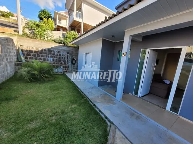 Casa com 450m² 2 quartos e 1 banheiro, à venda, no bairro Itaíba em Concórdia