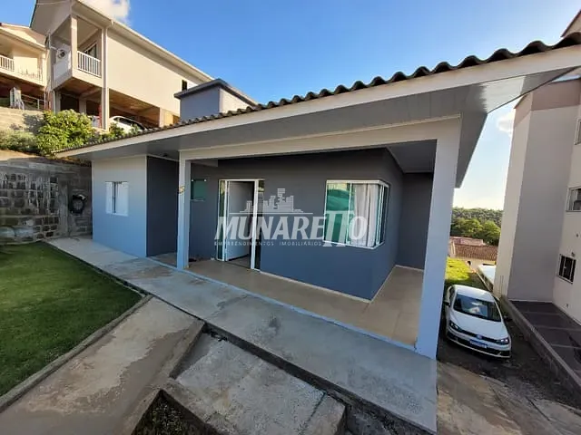 Casa com 450m² 2 quartos e 1 banheiro, à venda, no bairro Itaíba em Concórdia