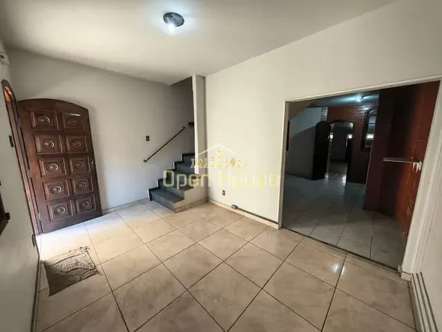 Casa com 130m² 2 quartos e 2 banheiros, à venda, no bairro Nossa Senhora das Graças em Volta Redonda