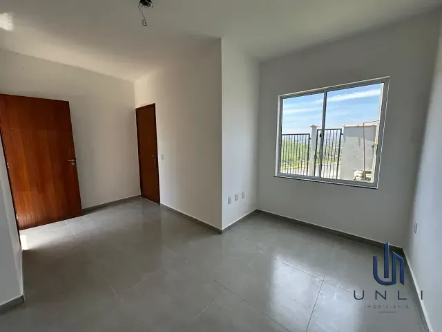 Casa 2 quartos e 2 banheiros, à venda, no bairro Vista Alegre em Barra Mansa