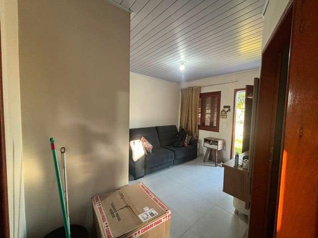 Casa com 360m² 2 quartos e 1 banheiro, à venda, no bairro Três Vendas em Pelotas