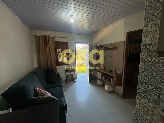 Casa com 360m² 2 quartos e 1 banheiro, à venda, no bairro Três Vendas em Pelotas