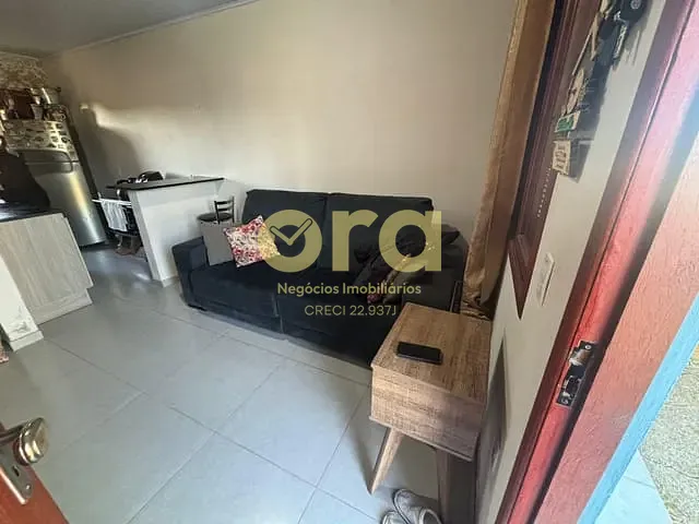 Casa com 360m² 2 quartos e 1 banheiro, à venda, no bairro Três Vendas em Pelotas