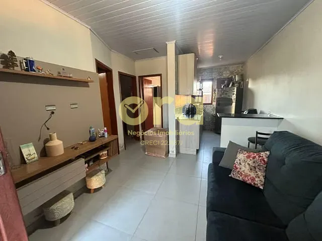 Casa com 360m² 2 quartos e 1 banheiro, à venda, no bairro Três Vendas em Pelotas