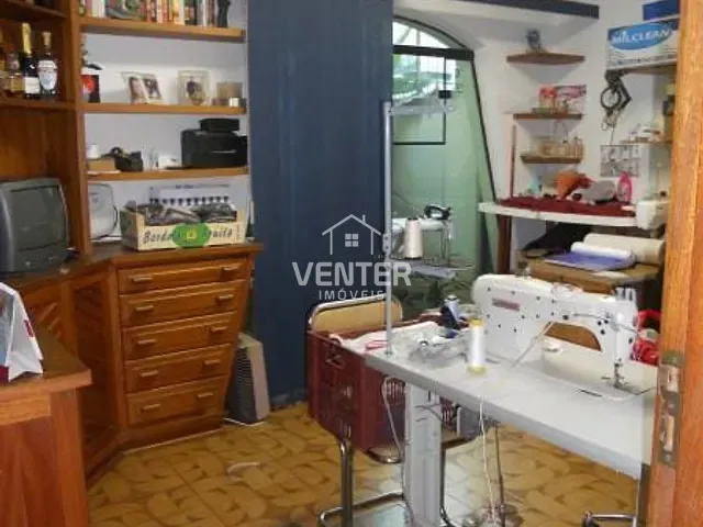 Casa com 432m² 3 quartos e 1 banheiro, para alugar, no bairro Jardim das Nações em Taubaté