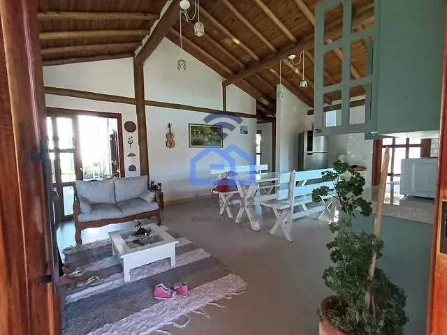 Casa com 360m² 3 quartos e 2 banheiros, à venda, no bairro Capricornio em Caraguatatuba