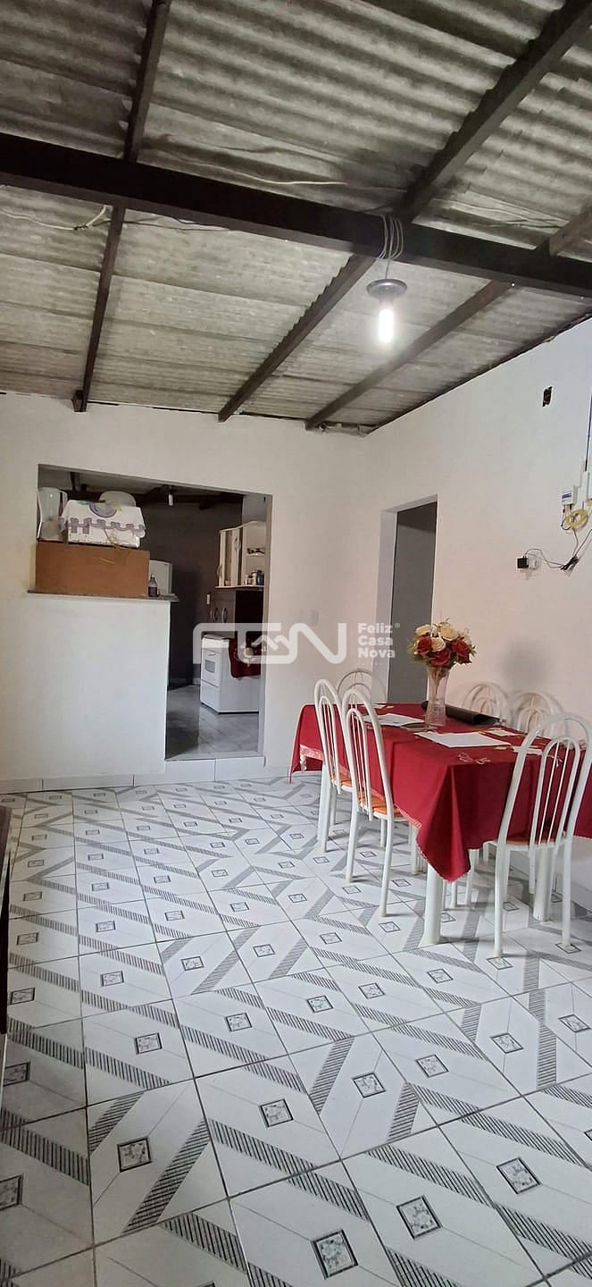 Casa à venda com 3 quartos, 80m² - Foto 5