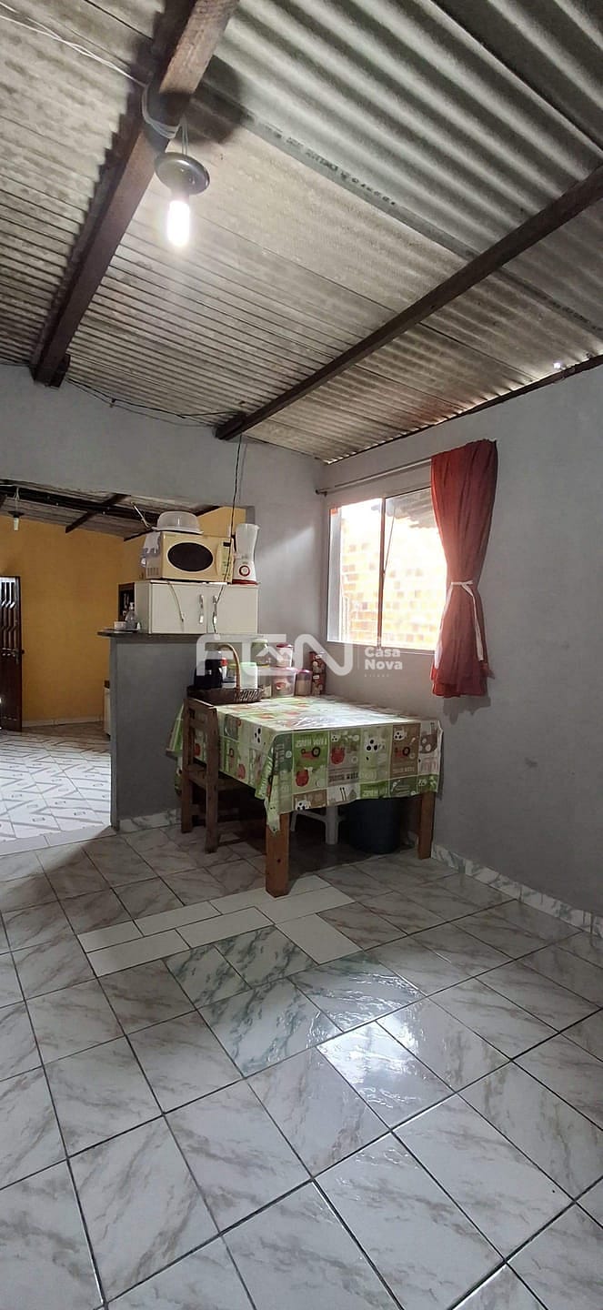 Casa à venda com 3 quartos, 80m² - Foto 13