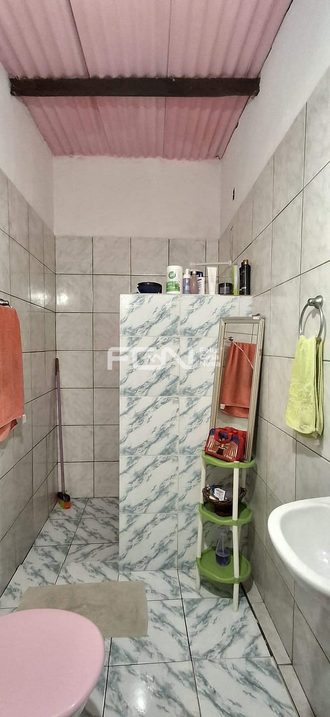 Casa à venda com 3 quartos, 80m² - Foto 10