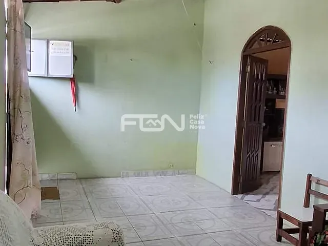 Casa 3 quartos e 1 banheiro, à venda, no bairro Verdes Horizontes em Camaçari