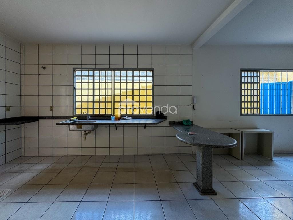 Casa, 3 quartos, 252 m² - Foto 6