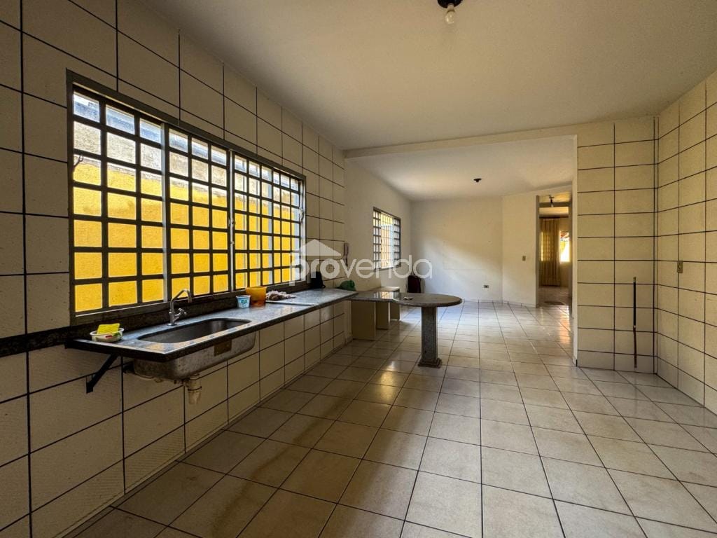 Casa, 3 quartos, 252 m² - Foto 7