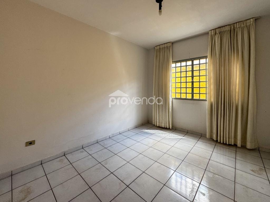 Casa, 3 quartos, 252 m² - Foto 10
