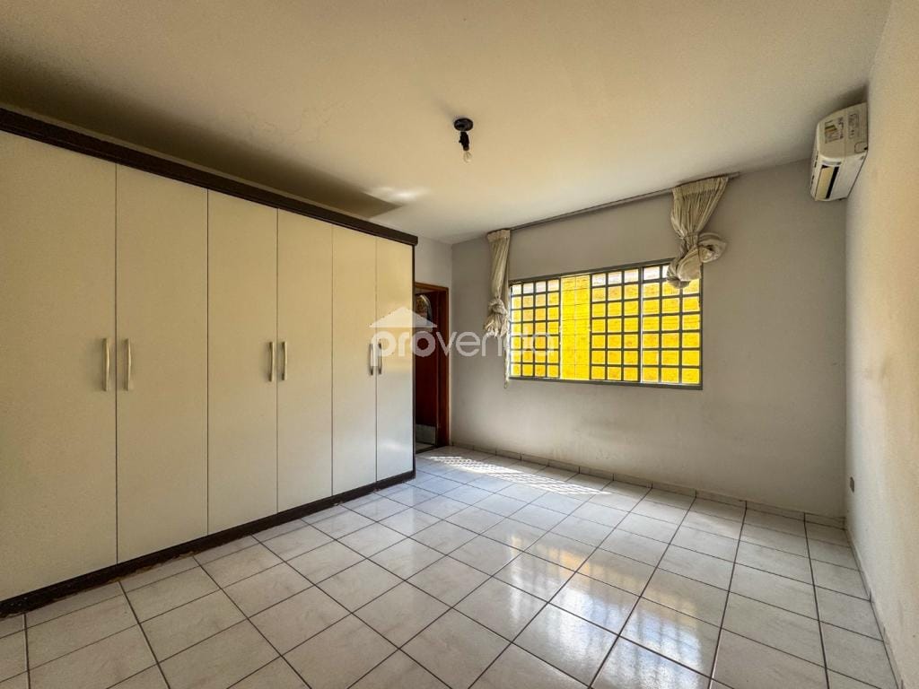 Casa, 3 quartos, 252 m² - Foto 15