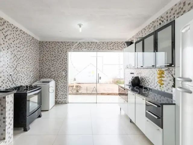 Casa com 160m² 2 quartos e 1 banheiro, à venda, no bairro Jardim Cristo Redentor em Ribeirão Preto