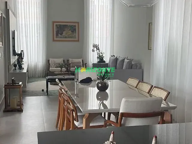 Casa com 600m² 3 quartos e 5 banheiros, à venda, no bairro Condomínio Residencial Colinas do Paratehy em São José dos Campos